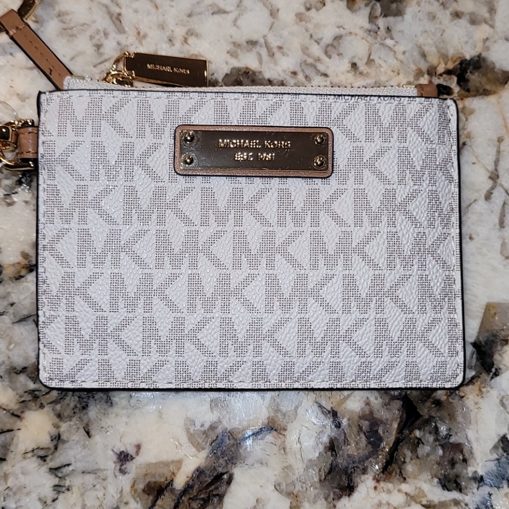 Michael kors small coin purse